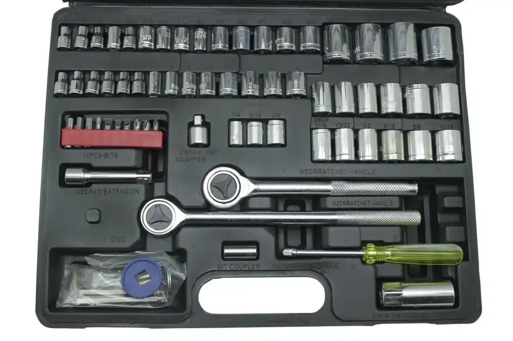 Nieuw in het assortiment - Benson Doppendoos 73 dlg