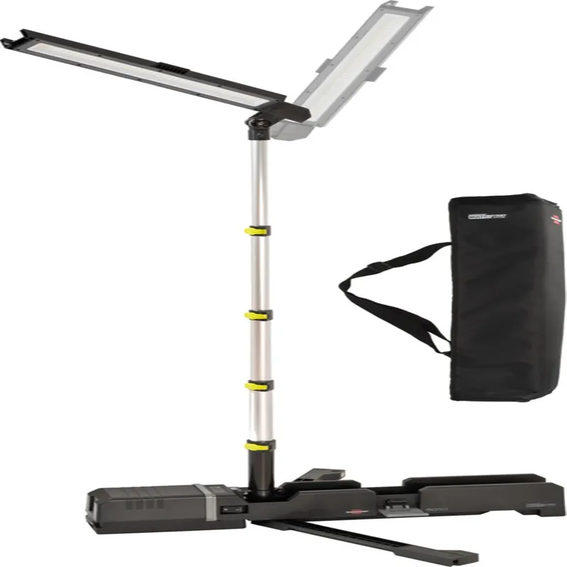 Bijna uitverkocht | BRENNENSTUHL multi batterij LED-telescoop bouwlamp maximale hoogte 140 cm 7700lm