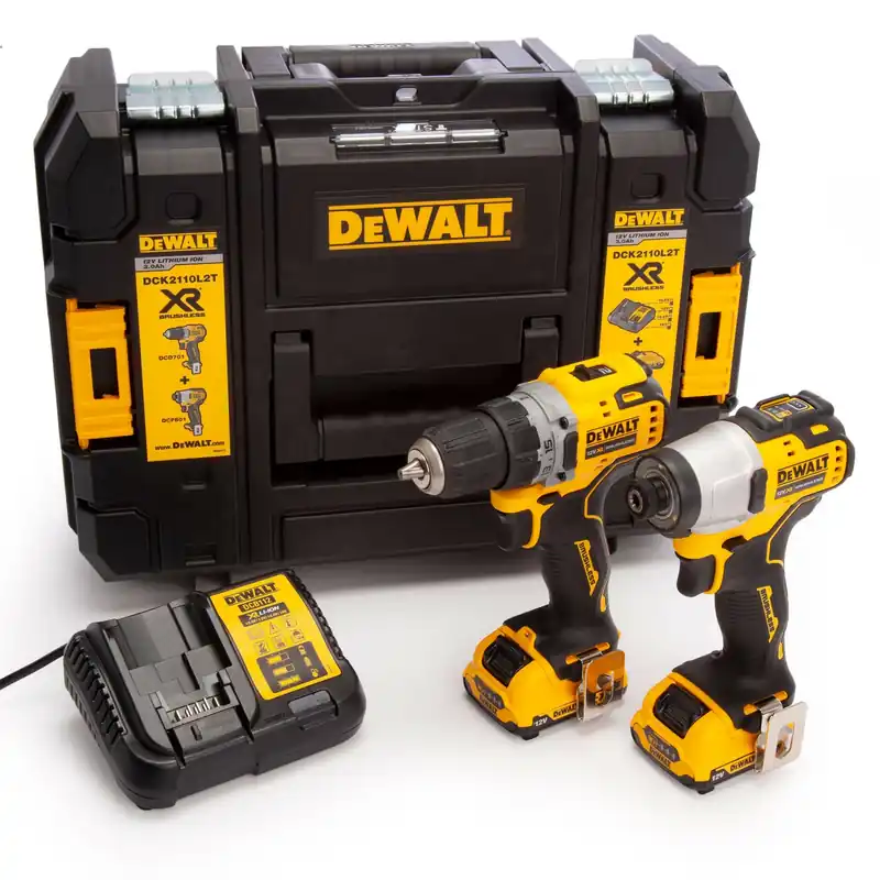 Zolang de voorraad strekt - DeWALT DCK2110L2T-QW 12V Li-ion XR accu boor-/schroefmachine (DCD701) & accu slagschroevendraaier (DCF801) combiset (2x3.0Ah) in TSTAK